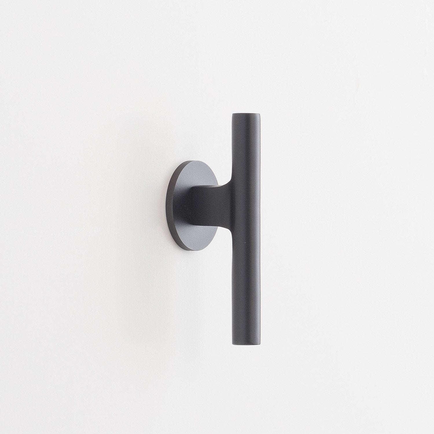 SH116138-TB_001-1.jpg