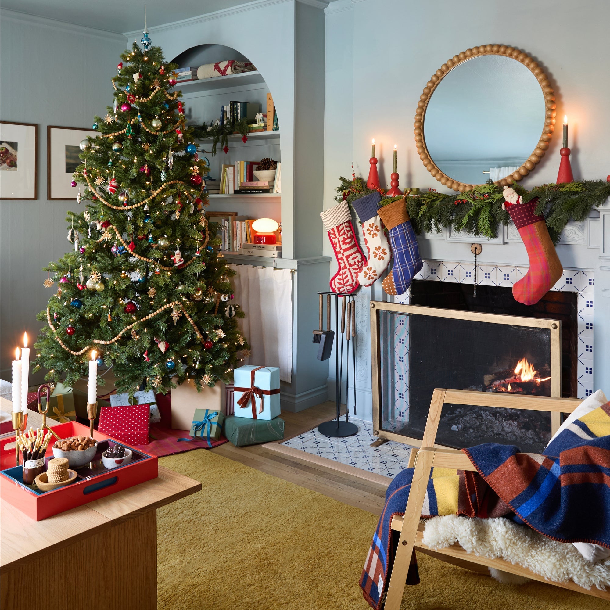 SH_Holiday_2026_Lifestyle_010_ecdaa918-bc19-4193-a965-27f79a7987c9-2.jpg