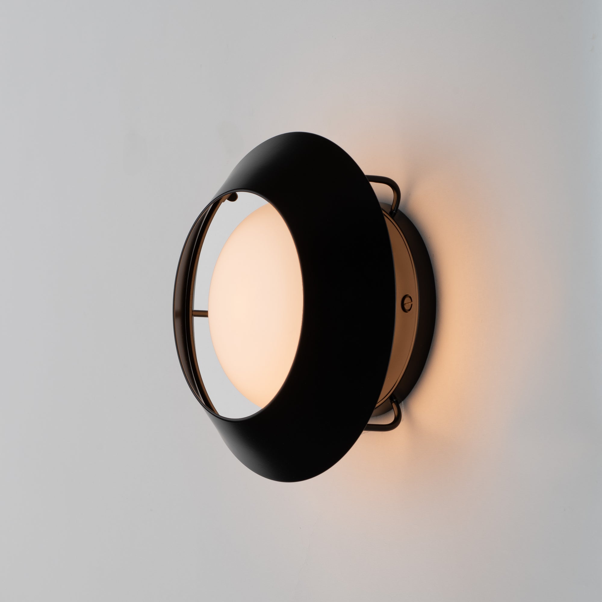 fall25_148282_alfred-ada-sconce-bk-s-on_silo_1x1_jw-1.jpg